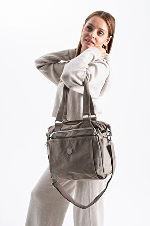 Kadın 4 Bölmeli Suya Dayanıklı Saten Kumaş Çapraz Ve Omuz Askılı Çanta