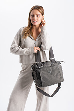 Kadın 4 Bölmeli Suya Dayanıklı Saten Kumaş Çapraz Ve Omuz Askılı Çanta