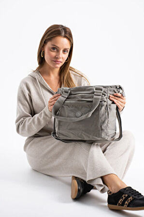 Kadın 4 Bölmeli Suya Dayanıklı Saten Kumaş Çapraz Ve Omuz Askılı Çanta