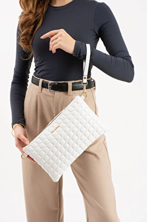 Sanmorris Kadın Suni Deri Beyaz Renkli Ayarlanabilir Çapraz Ve El Askılı Portföy, Clutch Çanta