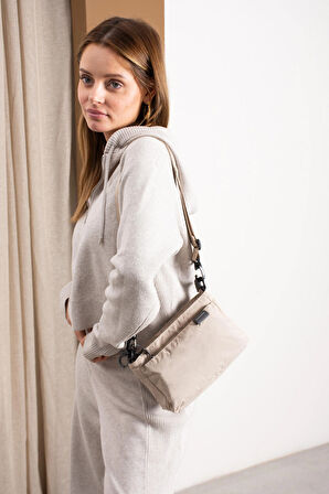 Kadın 3 Bölmeli Paraşüt Kumaş Ayarlanabilir Çapraz Askılı Çanta