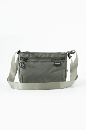 Kadın 4 Bölmeli  Suya Dayanıklı Paraşüt Kumaş Ayarlanabilir Çapraz Askılı Çanta