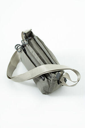 Kadın 4 Bölmeli  Suya Dayanıklı Paraşüt Kumaş Ayarlanabilir Çapraz Askılı Çanta