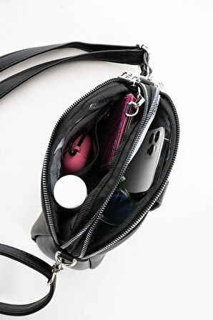 Kadın Suni Deri Ayarlanabilir Çapraz Askılı 4 Bölmeli Mıknatıs Toka Detaylı Beyaz Omuz Çantası