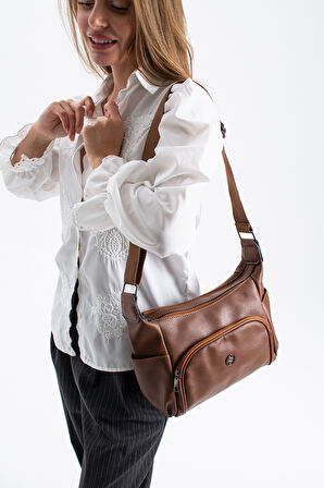 Kadın Ayarlanabilir Çapraz Askılı Çok Gözlü Suni Deri Omuz Çantası