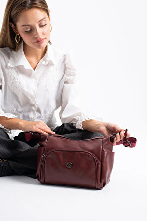 Kadın Ayarlanabilir Çapraz Askılı Çok Gözlü Suni Deri Omuz Çantası