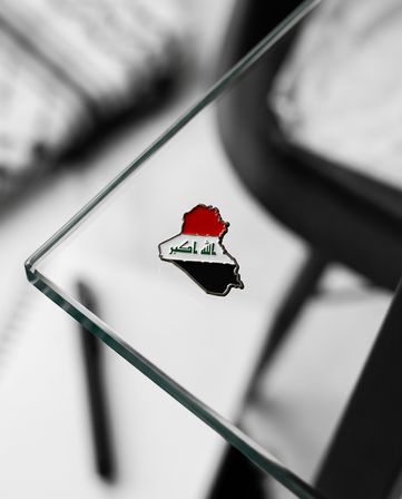 Irak Haritası ve Bayrağı Tasarımlı 3D Telefon Arka Süs A300120