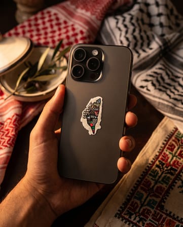 Filistin Temalı Sanatsal Harita Figürlü 3D Telefon Arka Süs A300122