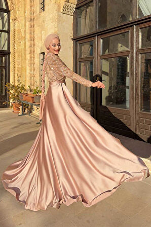 Kuyruk Detay Taş İşlemeli Abiye Elbise 7025 Gold