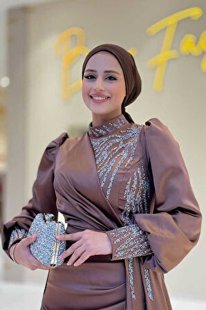 Bym Fashion Taşlı Kuyruk Detay Abiye Elbise 7044 Kahverengi