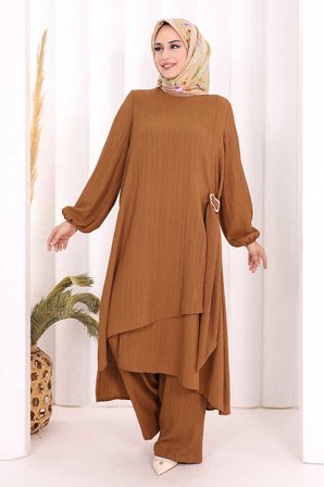 Broş Detaylı Pantolon Takım 8011 Kahverengi