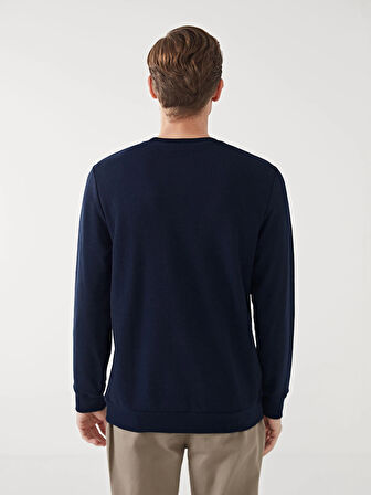 LCWAIKIKI Classic Lacivert Bisiklet Yaka Uzun Kollu Erkek Sweatshirt