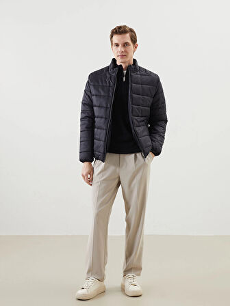 LCWAIKIKI Classic Siyah Standart Kalıp Dik Yaka Erkek Şişme Mont