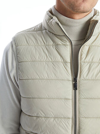 LCWAIKIKI Classic Bej Standart Kalıp Dik Yaka Erkek Şişme Yelek