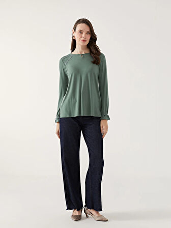 LCW Grace Yeşil Bisiklet Yaka Dantel Detaylı Kadın Bluz
