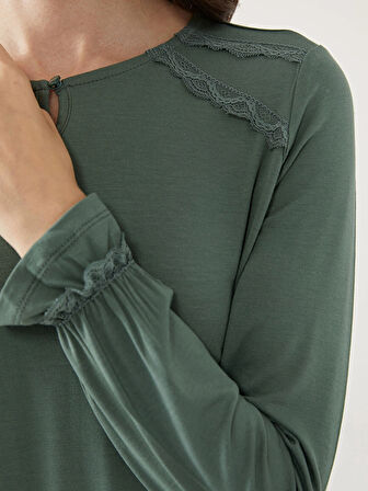 LCW Grace Yeşil Bisiklet Yaka Dantel Detaylı Kadın Bluz