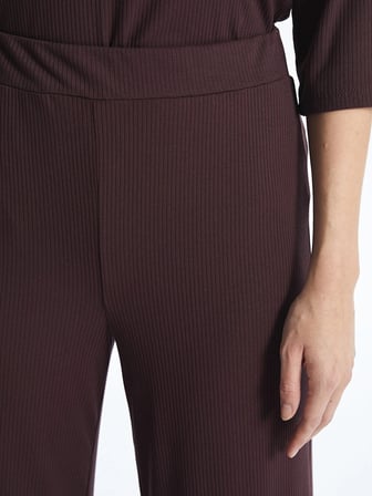 LCWAIKIKI Basic Mürdüm Beli Lastikli Geniş Paça Kadın Pantolon