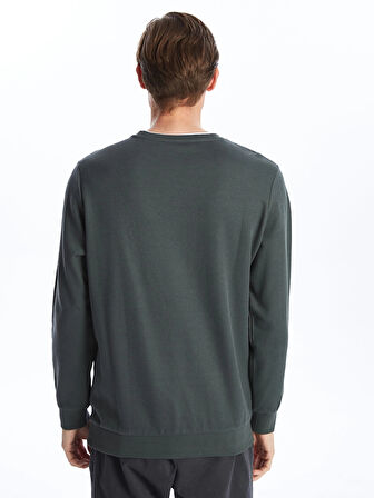 LCWAIKIKI Classic Yeşil Bisiklet Yaka Uzun Kollu Erkek Sweatshirt