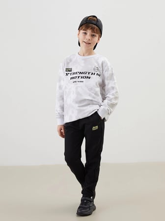 LCW Kids Bisiklet Yaka Erkek Çocuk Eşofman Takımı
