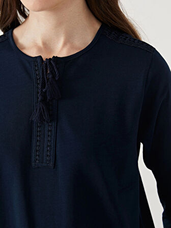 LCW Grace Lacivert Bağlamalı Yaka Nakışlı Kadın Bluz