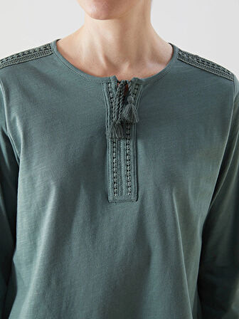 LCW Grace Yeşil Bağlamalı Yaka Nakışlı Kadın Bluz