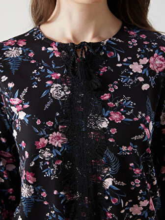 LCW Grace SİYAH Bağlamalı Yaka Çiçekli Kadın Bluz
