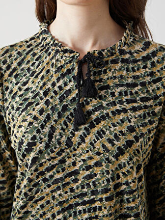 LCW Grace Karişik Bağlamalı Yaka Etnik Desenli Bluz