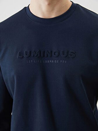 LCWAIKIKI Classic Lacivert Bisiklet Yaka Uzun Kollu Baskılı Erkek Sweatshirt