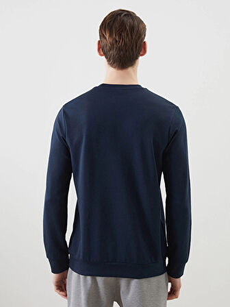 LCWAIKIKI Classic Lacivert Bisiklet Yaka Uzun Kollu Baskılı Erkek Sweatshirt