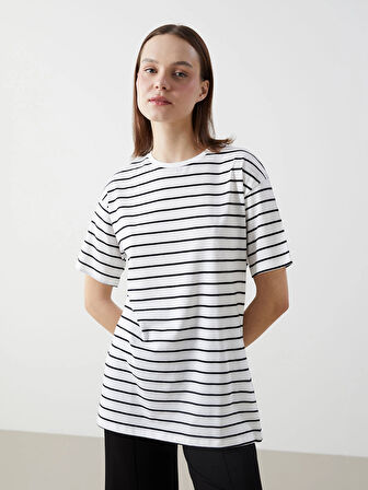 XSIDE Siyah Bisiklet Yaka Çizgili Kadın Tişört