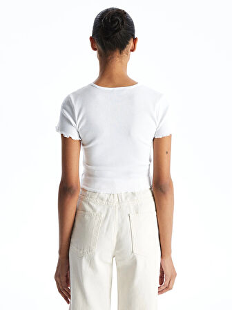 XSIDE Beyaz Bisiklet Yaka Ananas Nakışlı Kadın Tişört