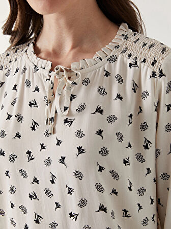 LCW Grace Bej Bağlamalı Yaka Desenli Kadın Bluz