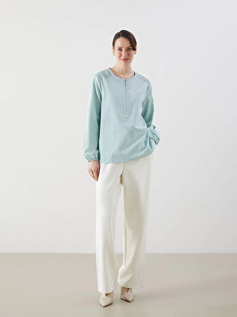 LCW Grace Yeşil Kaçık Yaka Nakışlı Kadın Bluz