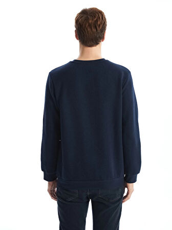 LCWAIKIKI Classic Lacivert Bisiklet Yaka Uzun Kollu Baskılı Erkek Sweatshirt