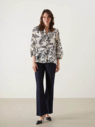 LCWAIKIKI Classic Siyah Kaçık Yaka Çiçekli Kadın Bluz