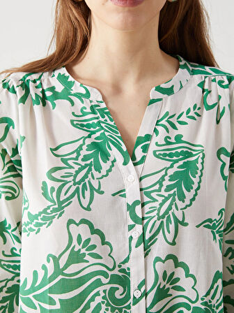 LCWAIKIKI Classic Yeşil Kaçık Yaka Çiçekli Kadın Bluz