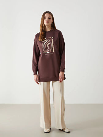 LCW Modest KAHVERENGİ Bisiklet Yaka Baskılı Oversize Kadın Sweatshirt Tunik