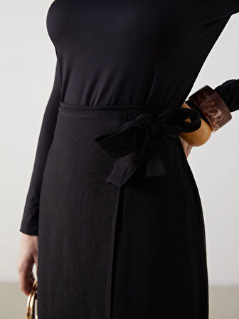 LCWAIKIKI Classic Siyah Beli Lastikli Kadın Etek