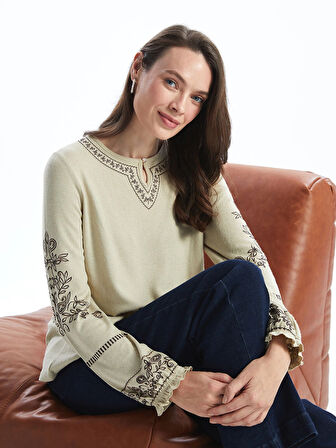 LCW Grace BEJ Bisiklet Yaka Nakışlı Kadın Bluz