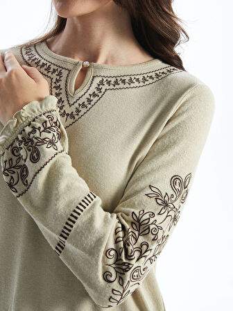 LCW Grace BEJ Bisiklet Yaka Nakışlı Kadın Bluz