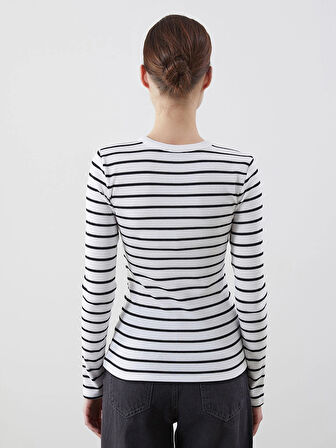 LCWAIKIKI Classic Beyaz Bisiklet Yaka Çizgili Kadın Tişört