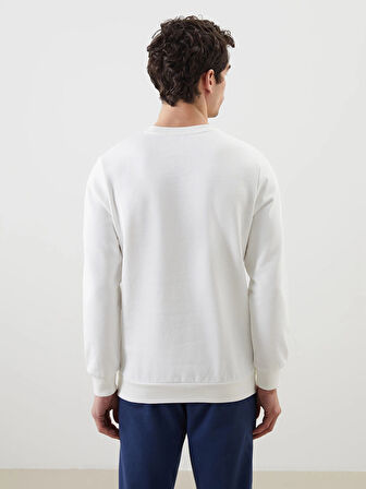 LCWAIKIKI Classic Ekru Bisiklet Yaka Baskılı Erkek Kalın Sweatshirt