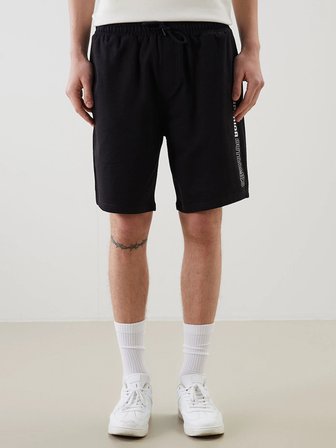 XSIDE Siyah Standart Kalıp Baskılı Erkek Şort