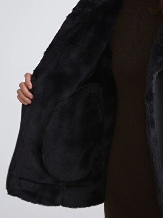 LCW Vision Siyah Biker Yaka Kadın Deri Görünümlü Mont