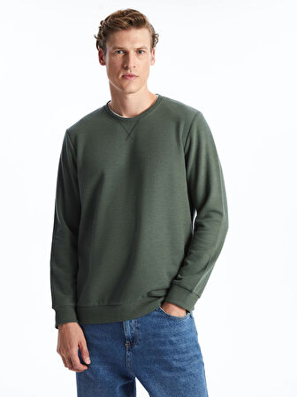 LCWAIKIKI Classic Yeşil Bisiklet Yaka Uzun Kollu Erkek Sweatshirt