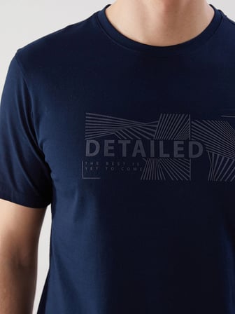 LCWAIKIKI Classic Lacivert Büyük Beden Bisiklet Yaka Baskılı Erkek Tişört