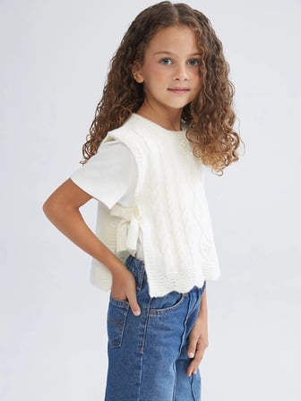 LCW Kids Ekru Bisiklet Yaka Fiyonklu Kız Çocuk Süveter