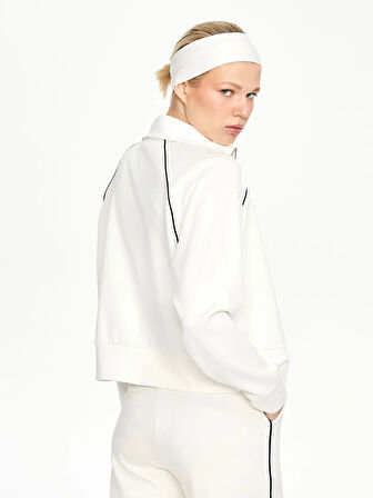 LCWAIKIKI Classic Ekru Dik Yaka Oversize Kadın Fermuarlı Sweatshirt