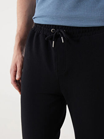 LCWAIKIKI Classic Siyah Standart Kalıp Erkek Eşofman Altı