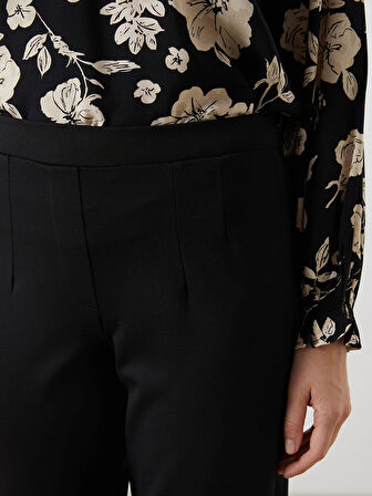 LCW Grace Siyah Beli Lastikli Havuç Kesim Kadın Pantolon